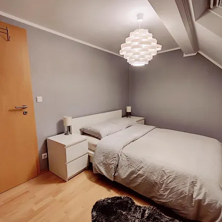 3 Bedroom In The Center Of *