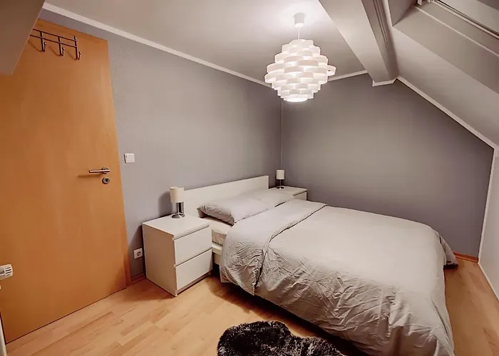 3 Bedroom In The Center Of *