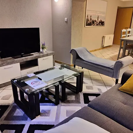 Apartment 3 Bedroom In The Center Of Larochette