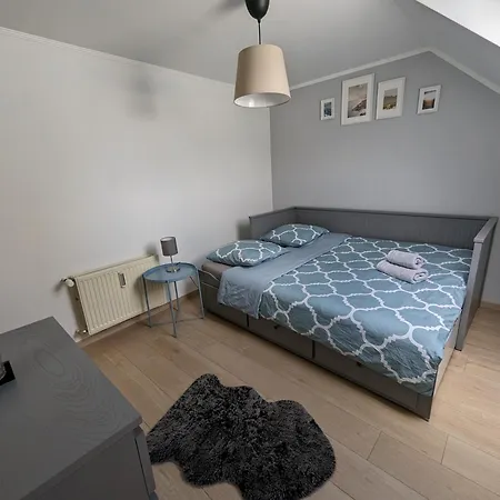 3 Bedroom In The Center Of Apartment *