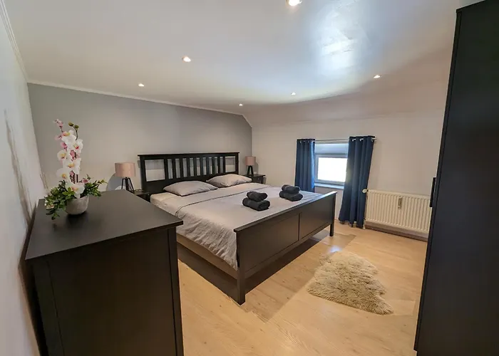 3 Bedroom In The Center Of